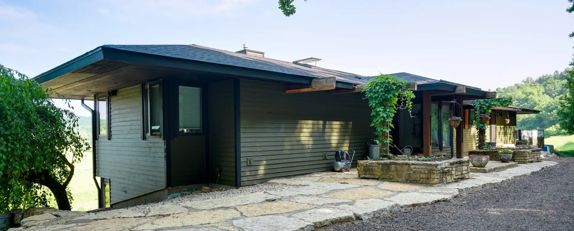 Frank Lloyd Wright-Inspired Landscape