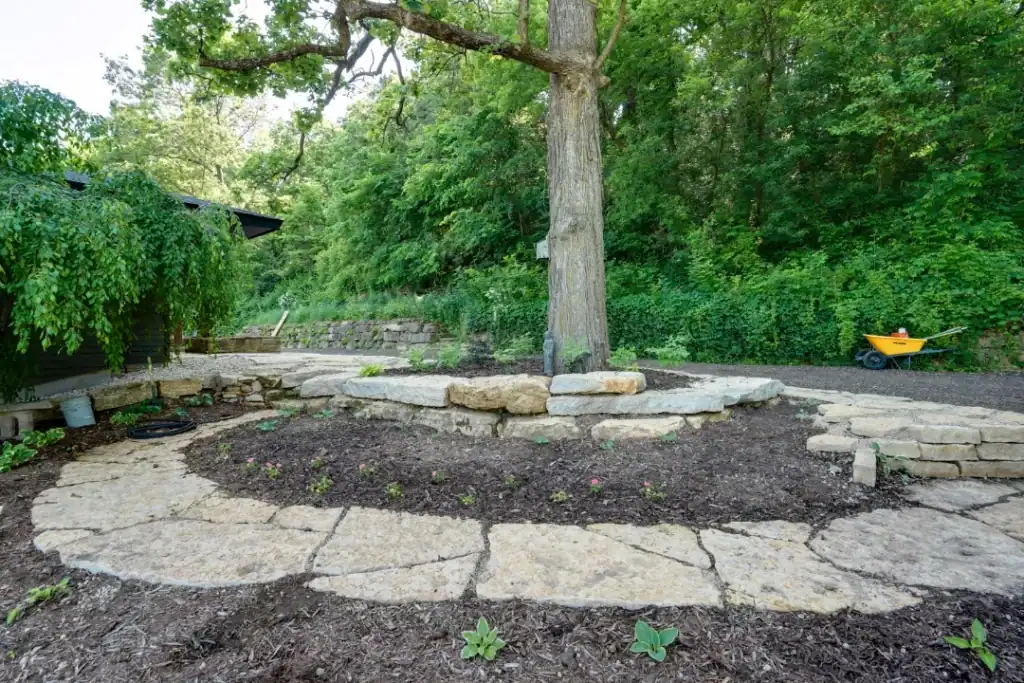 Frank Lloyd Wright-Inspired Landscape